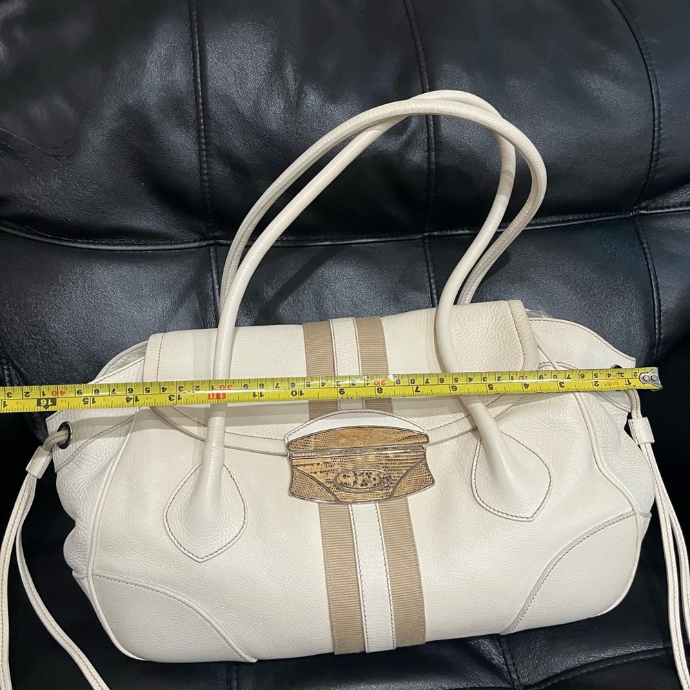 PRADA ✨ Leather Shoulder Bag Triangle Logo Plate - Picture 8 of 10